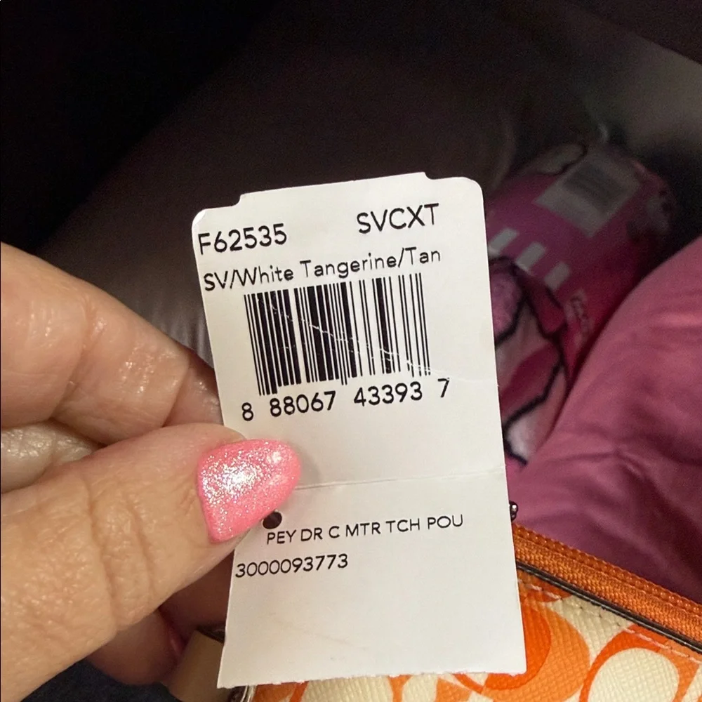 Coach Peyton Dream C Metro Tech Zip Pouch - Picture 4 of 8